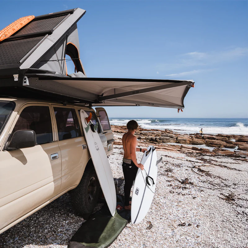 Alu-Cab RT-2S Rooftop Tent – Compact Hard Shell - Image 9