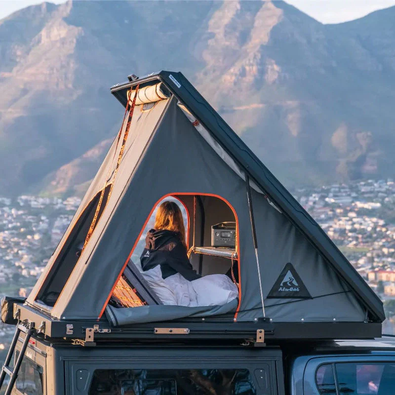 The GEN 3-R Expedition Rooftop Tent - Image 10