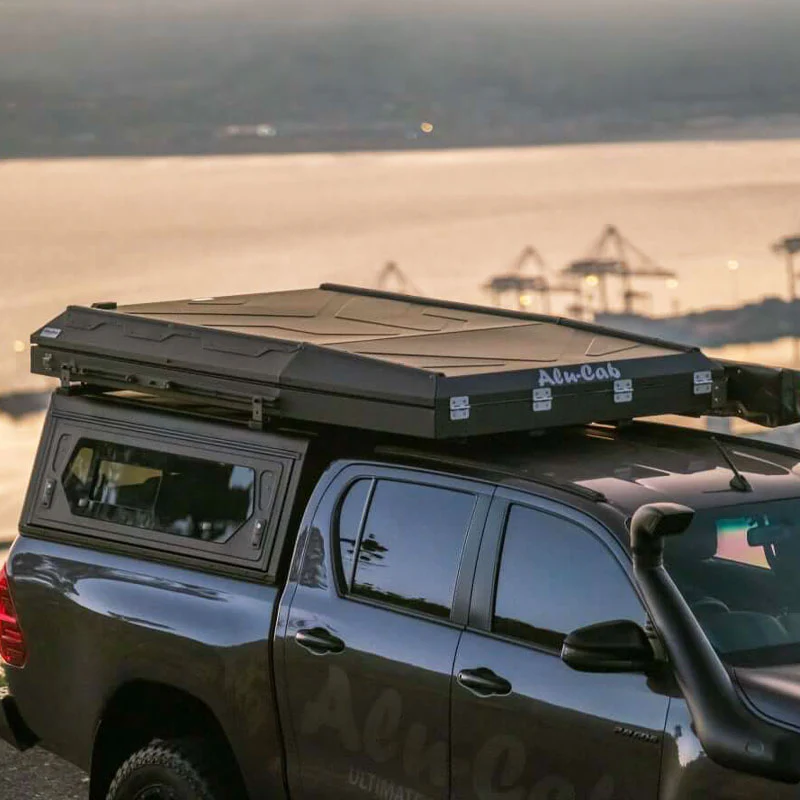 The GEN 3-R Expedition Rooftop Tent - Image 9