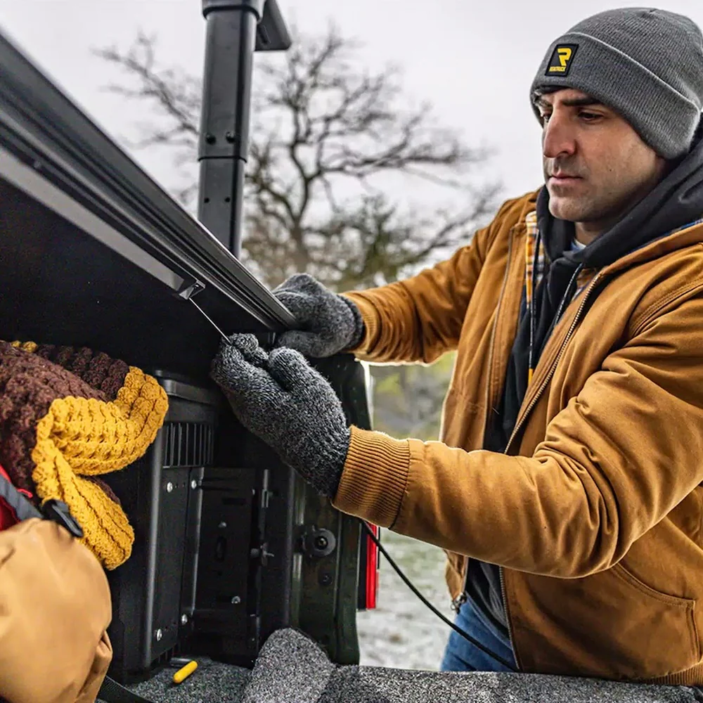 BAKFlip MX4 TS Tonneau Cover – Hard Folding Rack-Ready - Image 8