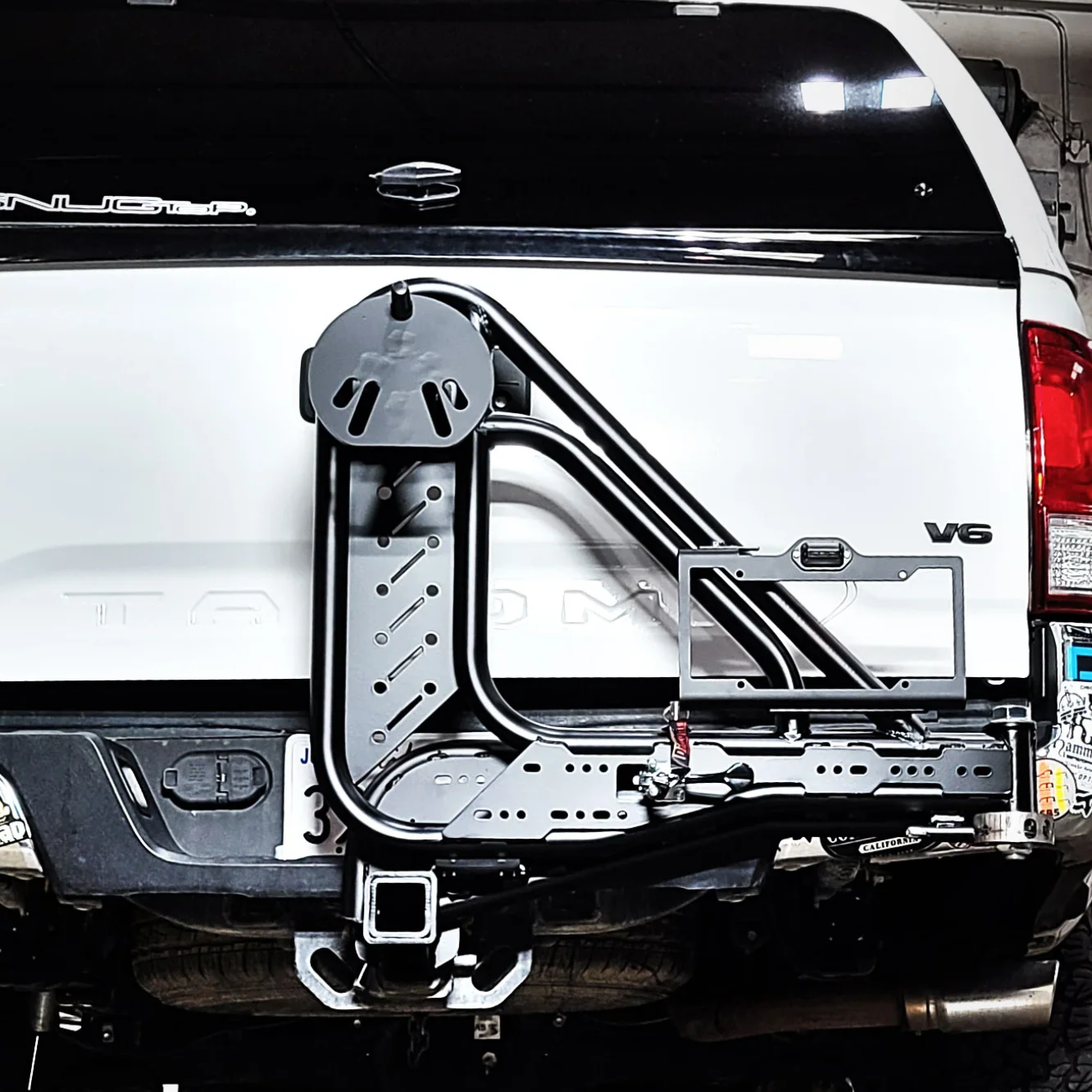 Trail Swing - Hitch Mounted Spare Tire Carrier - Image 5