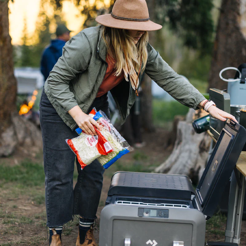 Dometic CFX5 75DZ Electric Cooler - Image 3
