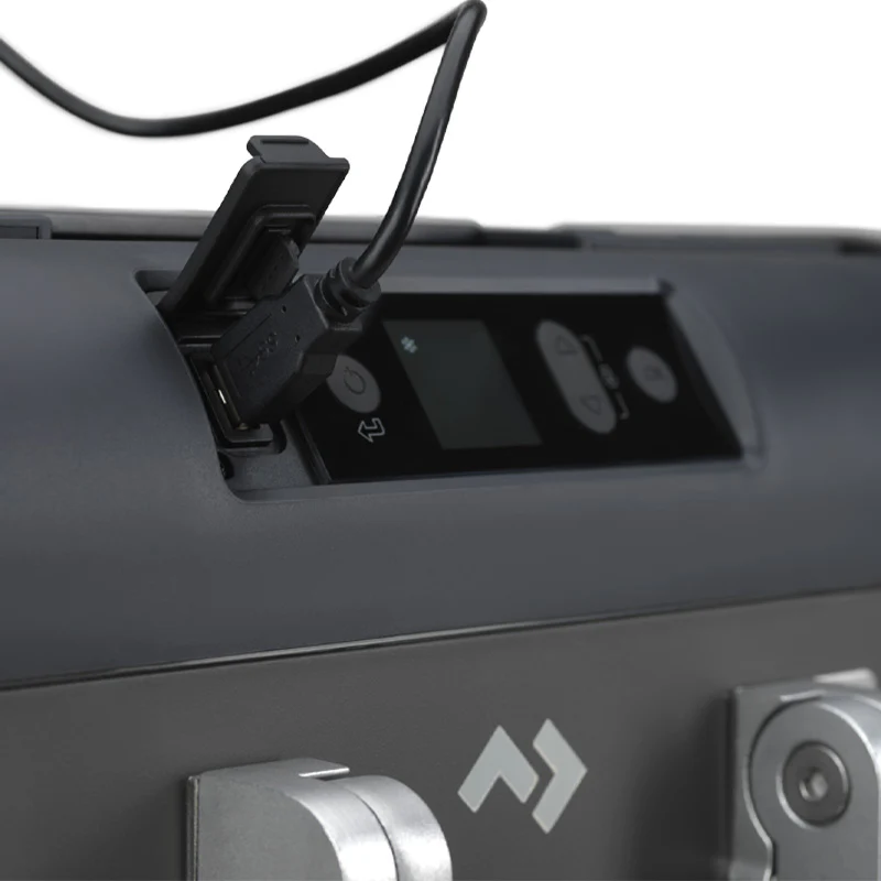 Dometic CFX5 95DZ Electric Cooler - Image 6
