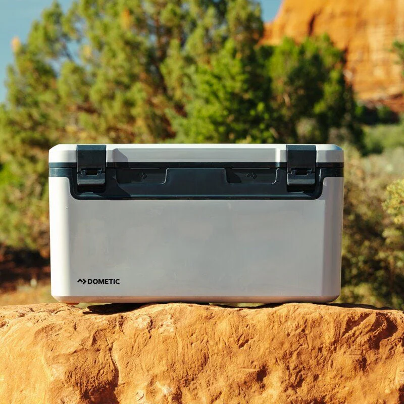 Dometic Recon Hardside Large, 69L - Image 5