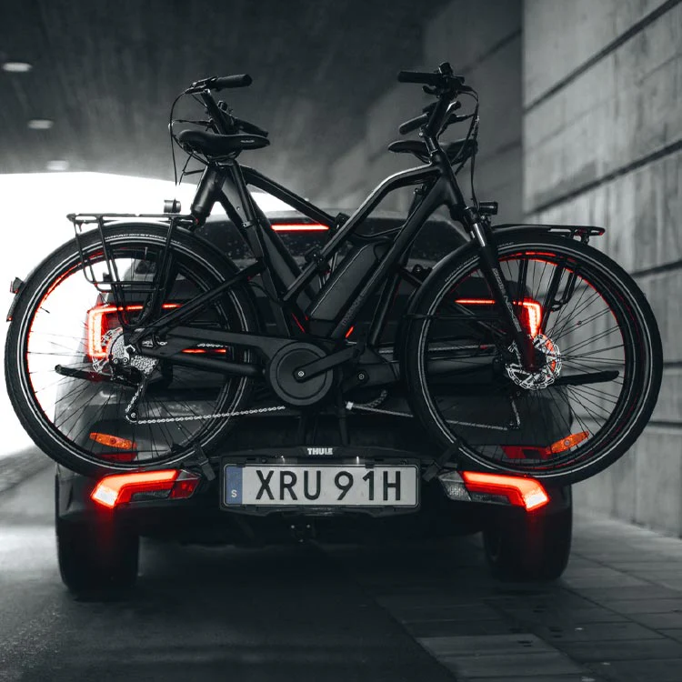 Epos 2 with Lights Hitch Bike Rack - Image 7