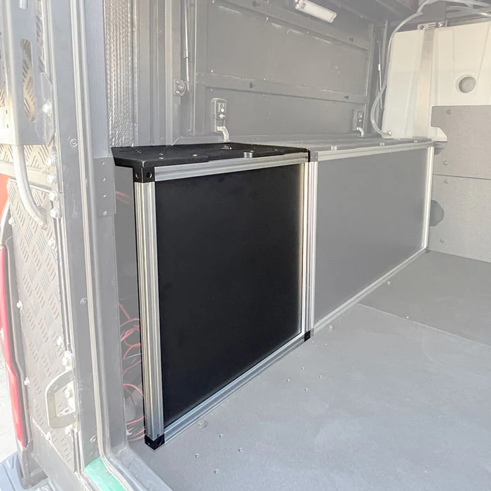 Alu-Cabin Dodge RM 6'4" Rear Utility Module