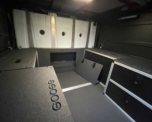 Alu-Cab Canopy Camper Bulkhead Panel for Jeep Gladiator JT 2019-Present - Image 2