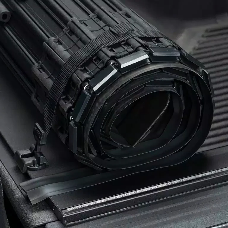 Jeep | Hard Rolling Tonneau Cover - Image 11