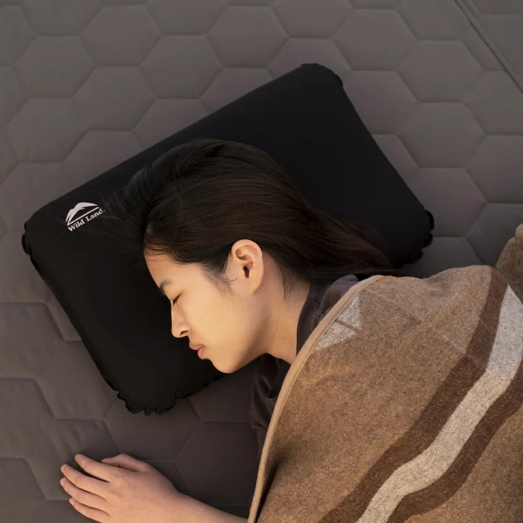 Self-Inflating Foam Pillow for Camping - Image 6