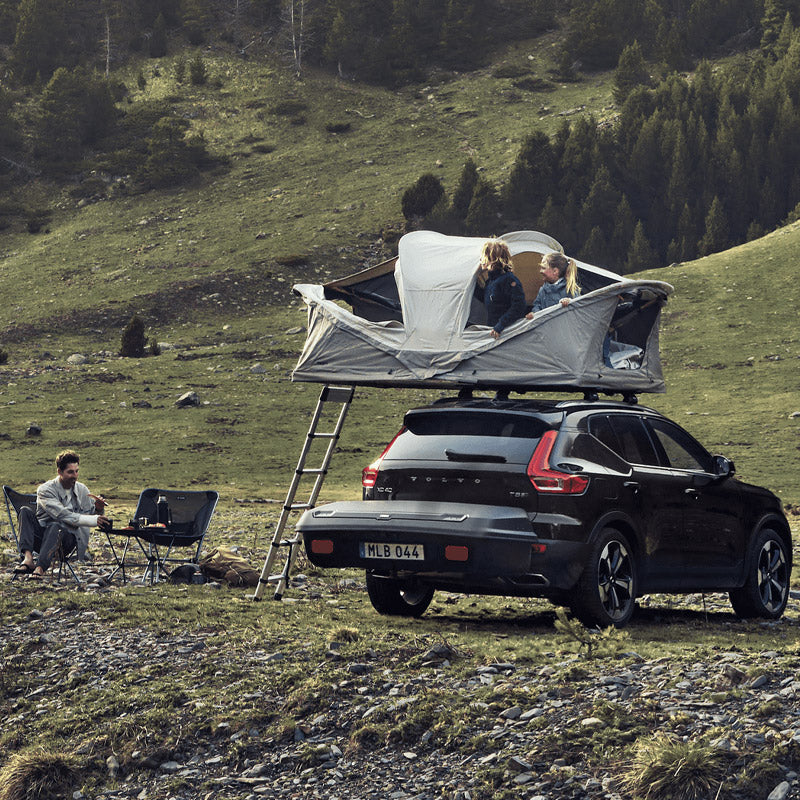 Thule Arcos Box L Hitch Cargo Carrier - Image 8