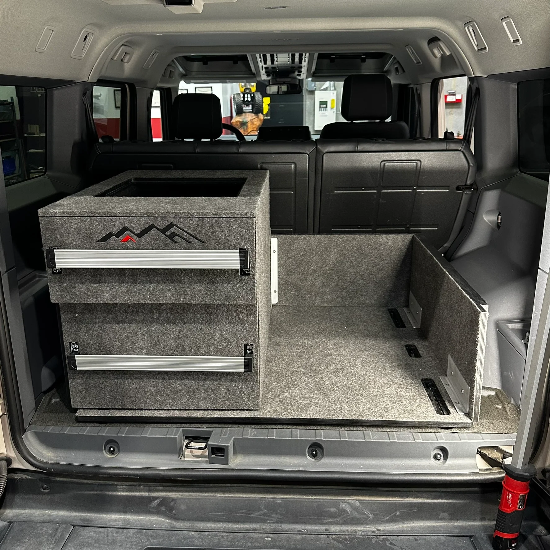 Vertical 2 Cargo Drawer System | INEOS Grenadier - Image 6