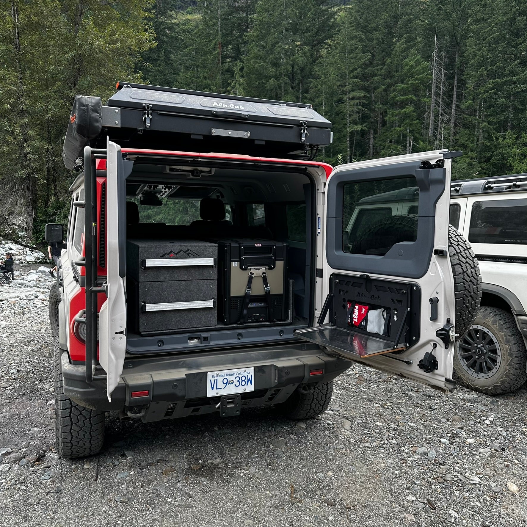 Vertical 2 Cargo Drawer System | INEOS Grenadier - Image 7